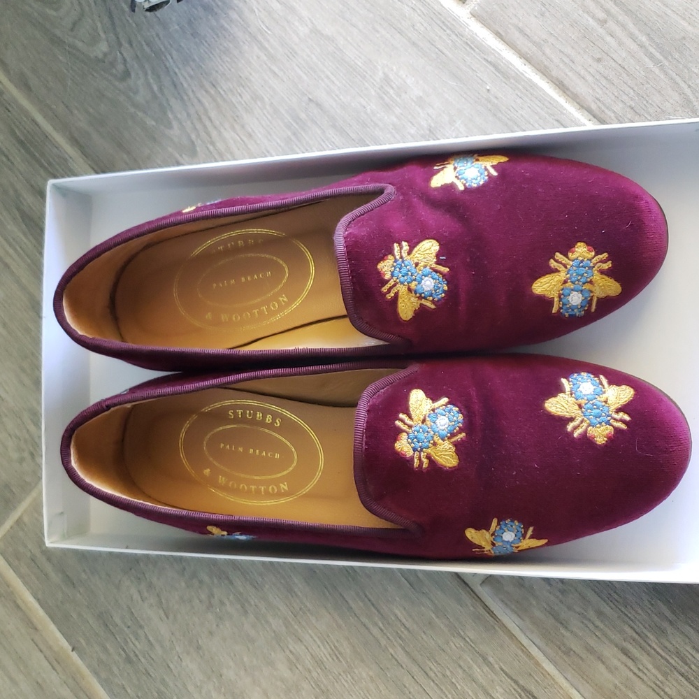 Stubbs & WoottenVelvet Loafers with Embroidered Bees